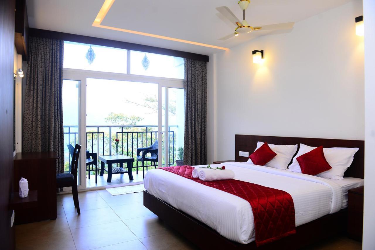 Palmtree Leaf, Munnar Hotel Ngoại thất bức ảnh